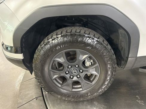 Used 2024 Lexus GX 550 AWD/4WD image 30