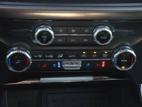 Used 2023 Ford F150 Platinum w/ Equipment Group 701A High image 30