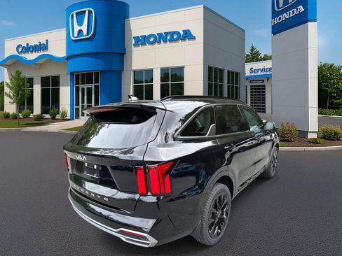 Used 2022 Kia Sorento SX image 6