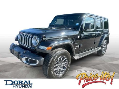 Used 2024 Jeep Wrangler Unlimited Sahara AWD/4WD image 1