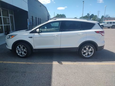 Used 2016 Ford Escape Titanium AWD/4WD image 6