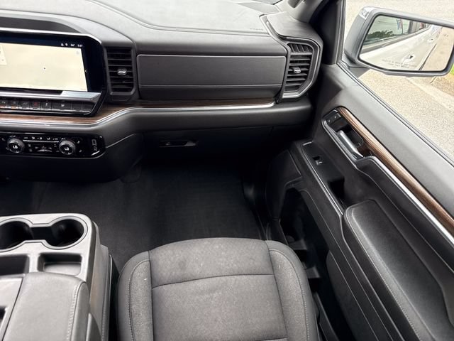 Used 2023 Chevrolet Silverado 1500 LT w/ Safety Package RWD image 16