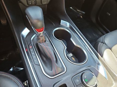 Certified 2023 Chevrolet Traverse RS image 16