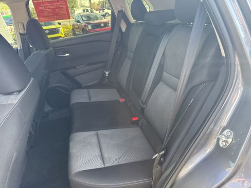 Certified 2025 Nissan Rogue SV image 22