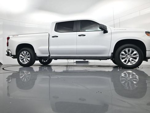 Used 2024 Chevrolet Silverado 1500 Custom AWD/4WD image 58