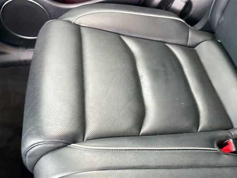 Used 2024 Genesis GV70 2.5T w/ Advanced Package AWD/4WD image 29