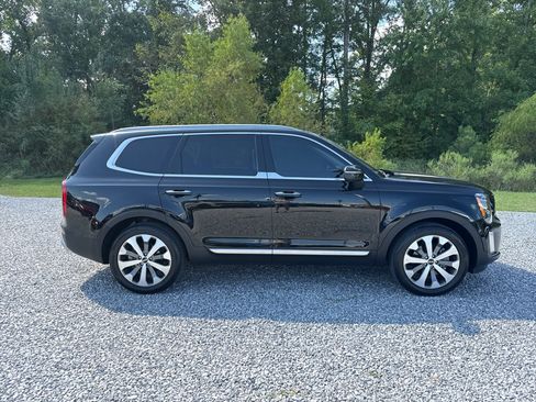 Used 2020 Kia Telluride S FWD image 25