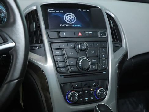 Used 2014 Buick Verano image 25