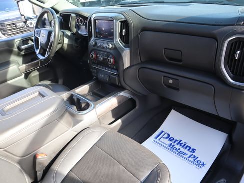 Used 2021 Chevrolet Silverado 2500 LTZ w/ LTZ Convenience Package image 33