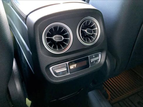 Used 2020 Mercedes-Benz G 550 image 32