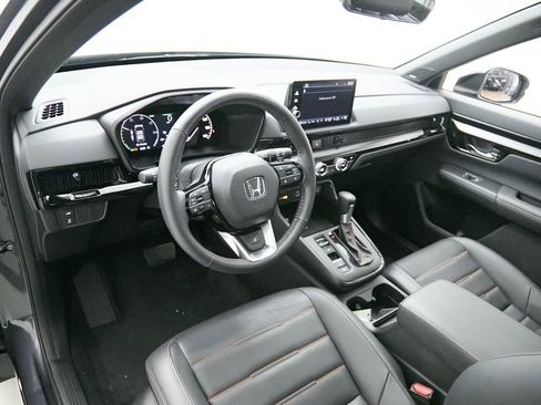 Used 2024 Honda CR-V Sport Touring image 12