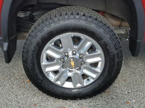 Certified 2024 Chevrolet Silverado 2500 High Country w/ High Country Premium Package image 6