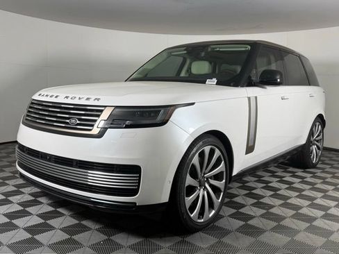 New 2026 Land Rover Range Rover SV AWD/4WD image 2