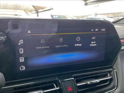 Used 2024 Chevrolet TrailBlazer RS w/ Driver Confidence Package FWD image 29