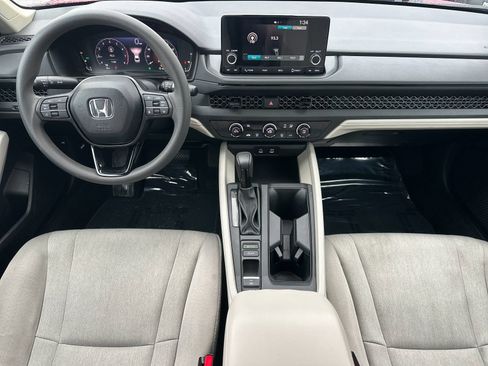 Used 2025 Honda Accord LX image 13