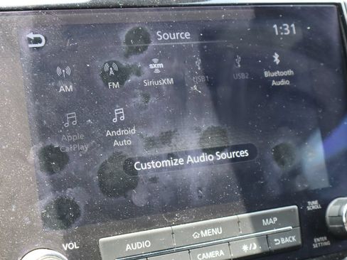 Used 2024 Nissan Titan PRO-4X w/ Pro-4x Convenience Package AWD/4WD image 9