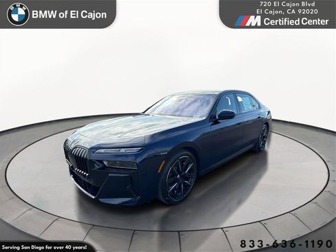 New 2025 BMW i7 xDrive60 image 2