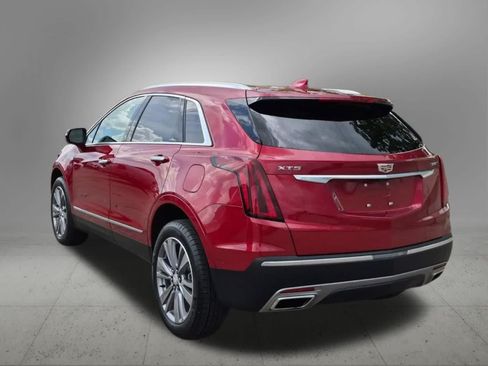 Used 2025 Cadillac XT5 Premium Luxury w/ Technology Package FWD image 4