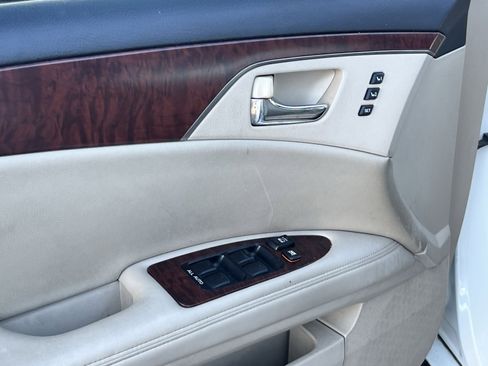 Used 2011 Toyota Avalon image 15