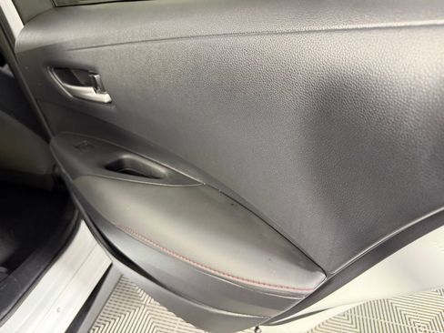 Used 2025 Toyota Corolla SE w/ Convenience Package image 29