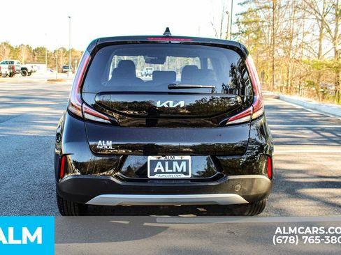 Used 2025 Kia Soul LX w/ LX Technology Package image 10
