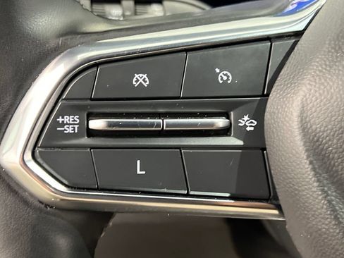 Used 2024 Chevrolet Traverse LT FWD image 58