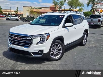 Used 2023 GMC Terrain SLT w/ Infotainment Package II