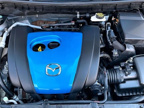 Used 2013 MAZDA MAZDA3 i Sport FWD image 31