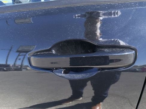 Used 2025 Honda HR-V Sport image 24