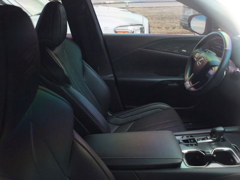 Used 2024 Lexus RX 350 F Sport w/ Convenience Package image 3