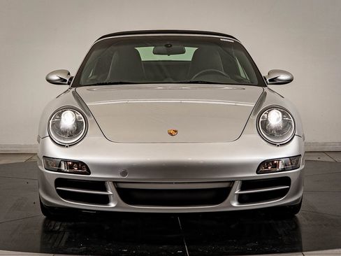 Used 2005 Porsche 911 Carrera S image 11