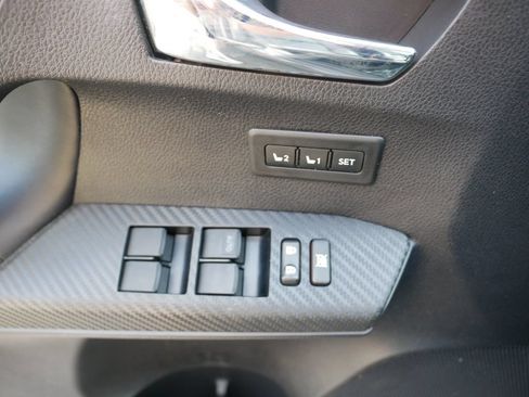 Used 2013 Toyota RAV4 Limited AWD/4WD image 16