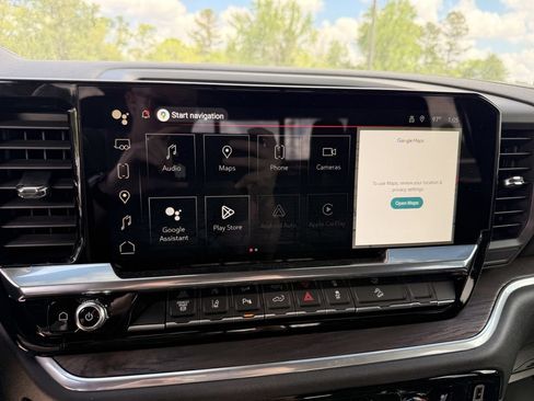 New 2026 GMC Sierra 2500 SLT w/ SLT Premium Package AWD/4WD image 16
