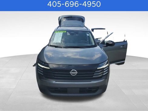 Used 2026 Nissan Kicks SV FWD image 12