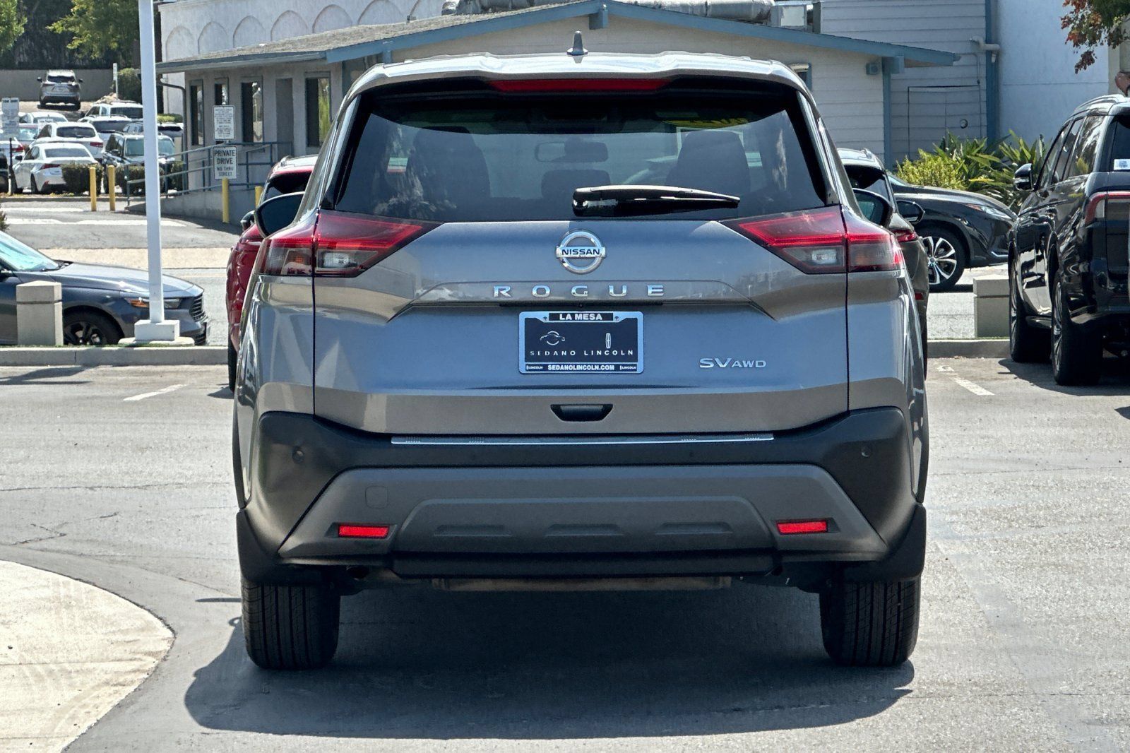 Used 2021 Nissan Rogue SV AWD/4WD image 4