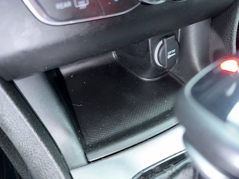 Used 2020 Dodge Charger SXT w/ Blacktop Package image 28