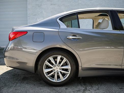 Used 2017 INFINITI Q50 3.0t Premium w/ 3.0T Premium Plus Package image 16