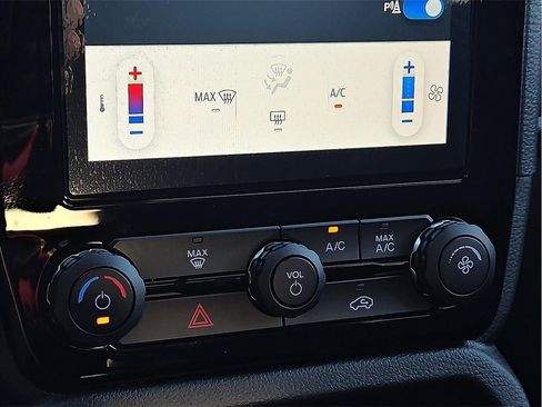 New 2025 Ford Ranger XLT w/ FX4 Off-Road Package image 14