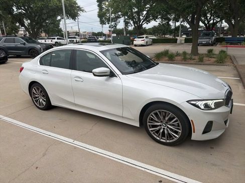 Used 2024 BMW 330i Sedan w/ Premium Package RWD image 3