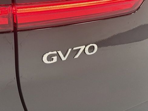 New 2026 Genesis GV70 2.5T Select image 7
