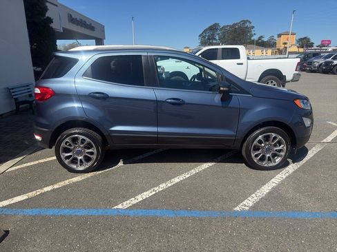 Used 2021 Ford EcoSport Titanium image 19
