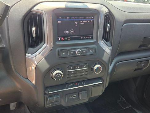 Used 2021 Chevrolet Silverado 2500 Custom w/ Custom Value Package AWD/4WD image 19