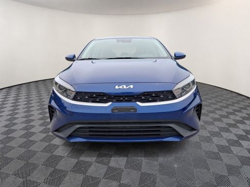 Certified 2023 Kia Forte LXS FWD image 2