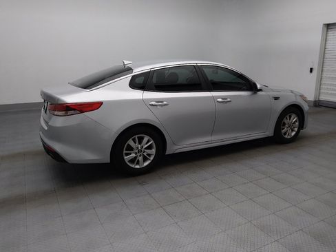 Used 2018 Kia Optima LX FWD image 10