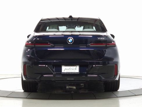 New 2026 BMW 740i xDrive image 7