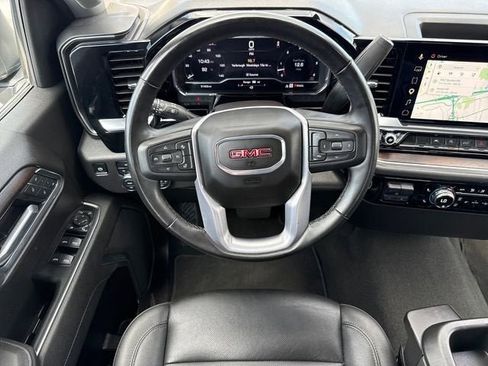 Used 2025 GMC Sierra 1500 SLT AWD/4WD image 14