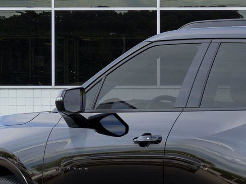 New 2025 Chevrolet Blazer RS w/ Enhanced Convenience Package image 12