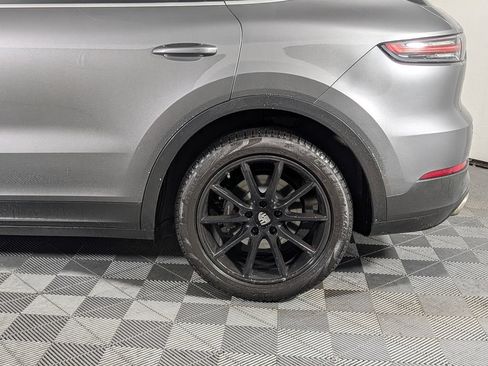 Used 2020 Porsche Cayenne AWD/4WD image 12