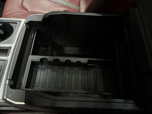 Used 2018 Ford F150 Platinum w/ Technology Package image 31