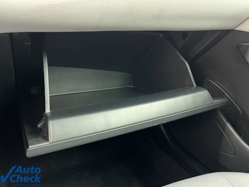 Used 2024 Toyota Corolla SE image 28